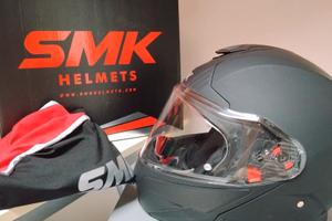 SMK Helmets Gullwing-S01 V2
