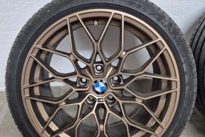 Cerchi R18 con gomme Pirelli P7