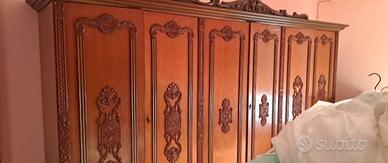 ARMADIO IN BUONA CONDIZIONE  A SIRACUSA