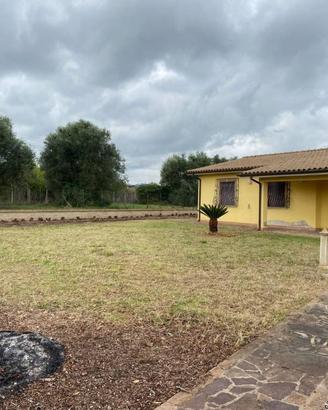 Villa di 150 m² con 4 locali a Capena