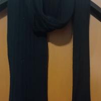 Sciarpa nera unisex, 2 euro