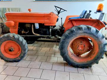 Trattore fiat 350 dt