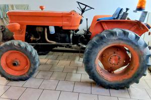 Trattore fiat 350 dt