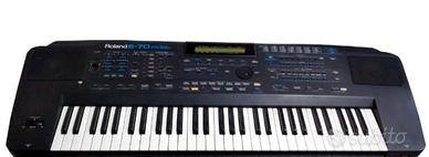 Roland E70 61 tasti 