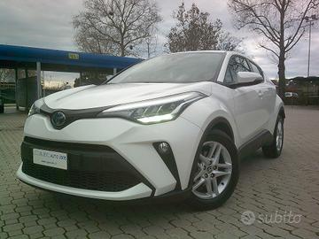 Toyota C-HR 1.8 Hybrid E-CVT Active