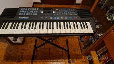 pianola Roland E-12 +  alimentatore e stativo