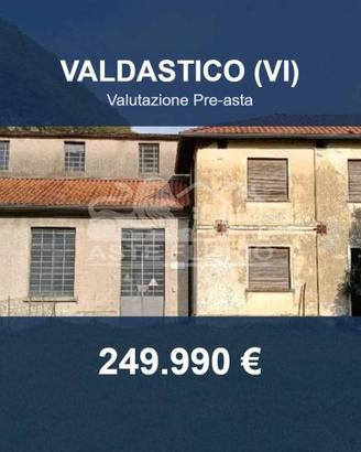 Immobile in asta di 1000 m² a Valdastico
