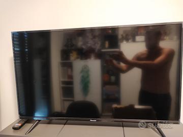 Smart tv led full HD 40 pollici Hisense - Audio/Video In vendita a  Campobasso