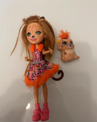 Bambolina con animaletto