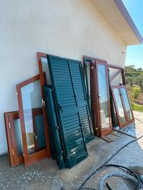 Infissi alluminio effetto legno porte finestre