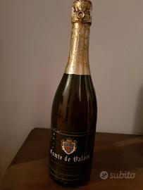 VINO COMTE DE VALOIS,   35 ANNI.