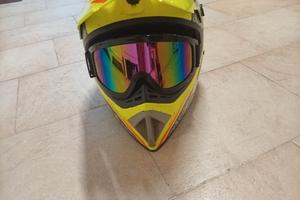 casco Motard con mascherina 