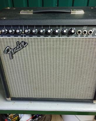amplificatore fender 