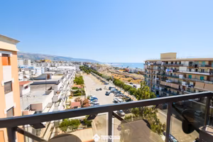 4 LOCALI A MANFREDONIA