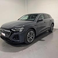 AUDI Q8 e-tron 55 quattro S line edition