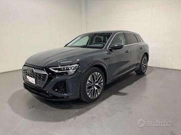 AUDI Q8 e-tron 55 quattro S line edition
