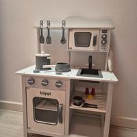 Cucinetta in legno per bambini con accessori