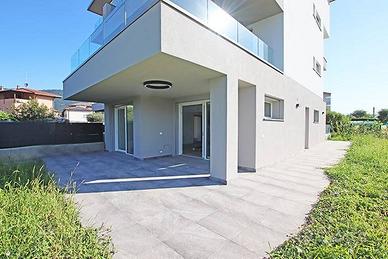 Appartamento di 191 m² con 4 locali e box auto dop