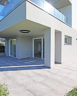 Appartamento di 191 m² con 4 locali e box auto dop