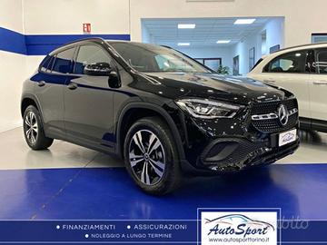 MERCEDES-BENZ GLA 200 Automatic Sport Plus