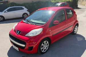 Peugeot 107 1.0 68CV 5p. Sweet Years