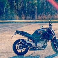Suzuki SV 650 - 2013 BLACK NERA Buone Condizioni