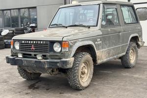 MITSUBISHI PAJERO per ricambi usati 4D56