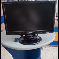 2 MONITOR  20 POLLICI 