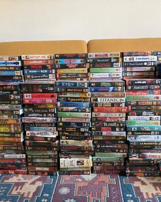 Lotto Vhs anni 90 di genere vario (Catania)