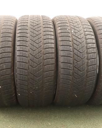 Gomme Pirelli Sottozero 245 45 19 inverno