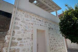 Casetta con terrazzino