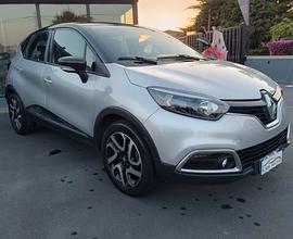 Renault Captur 1.5 dCi 90 CV TAGLIANDATA