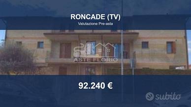 Immobile in asta di 94 m² con box auto a Roncade