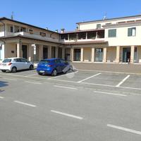 NEGOZIO A PONCARALE