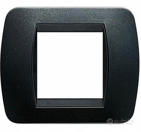 Placca color acciaio scuri bticino