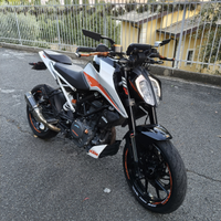 KTM Duke 390 2022