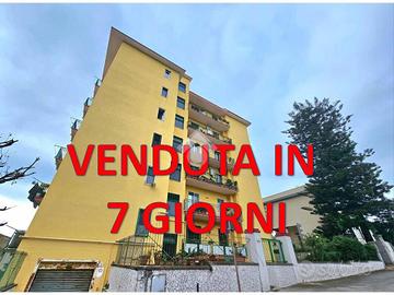 5 LOCALI A NAPOLI