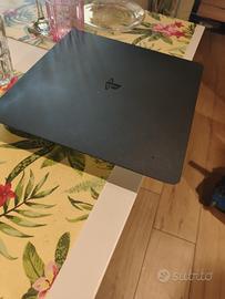 ps 4 slim