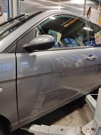 Porta anteriore sx nuda LANCIA YPSILON del 2007