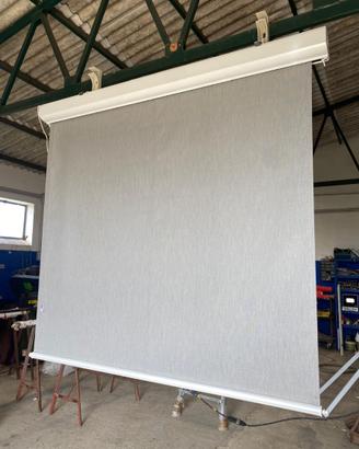 Tenda Arquati motorizzata Glicine con guide