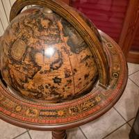 Mappamondo bar antico