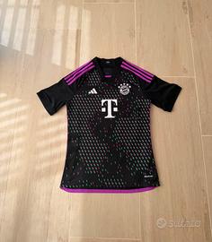 Maglia Adidas FC Bayern Monaco 2023/2024 S