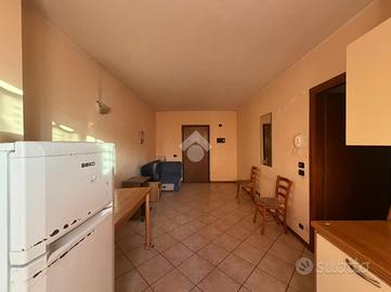 2 LOCALI A PALAZZOLO SULL'OGLIO