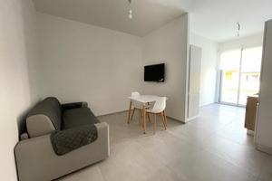 Bilocale in appartamento con piscina