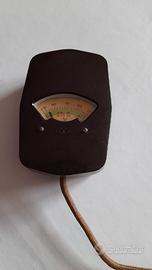 Vecchio voltmetro Chinaglia (in bachelite)