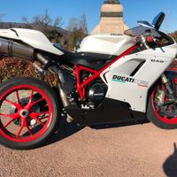 Ducati 848 evo 2011