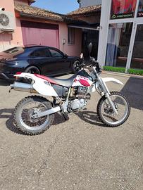 Yamaha TTR 600