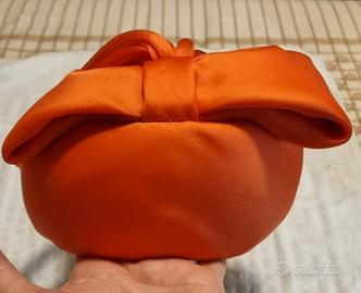 Cappello - acconciatura da cerimonia per donna