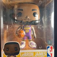 NBA Basketball Lakers Lebron James Vinyl Figure