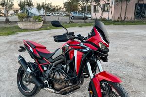 Honda africa twin 1100 SOLI 17MILA KM